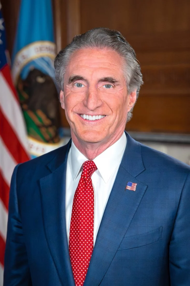Portrait thumbnail of Doug Burgum