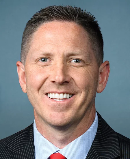 Congressional portrait of Brecheen, Josh