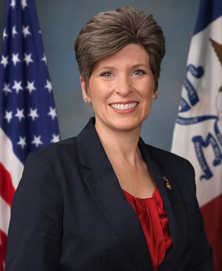 Congressional portrait of Joni Ernst