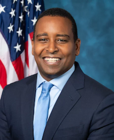 Congressional portrait of Neguse, Joe