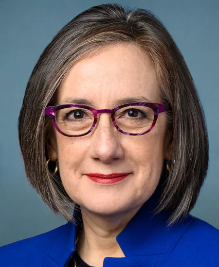 Congressional portrait of Salinas, Andrea
