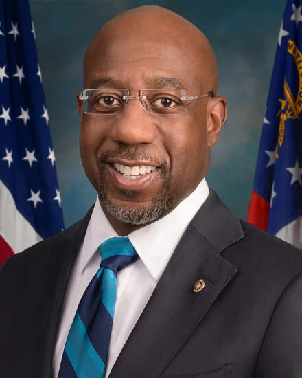 Congressional portrait of Raphael G. Warnock